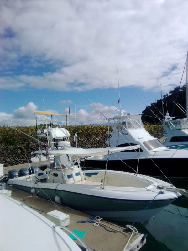 27' Robalo Half Day - Imagen 2