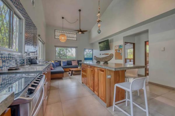 Exceptional Residential and Land Investment Opportunity in Jaco Beach, Costa Rica - Imagen 29