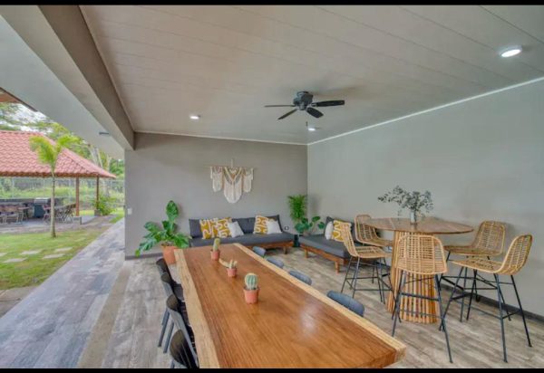 Prime Investment Opportunity: Luxury 4-Bedroom Home Near Jaco Beach – Perfect for Airbnb Excellence - Imagen 8